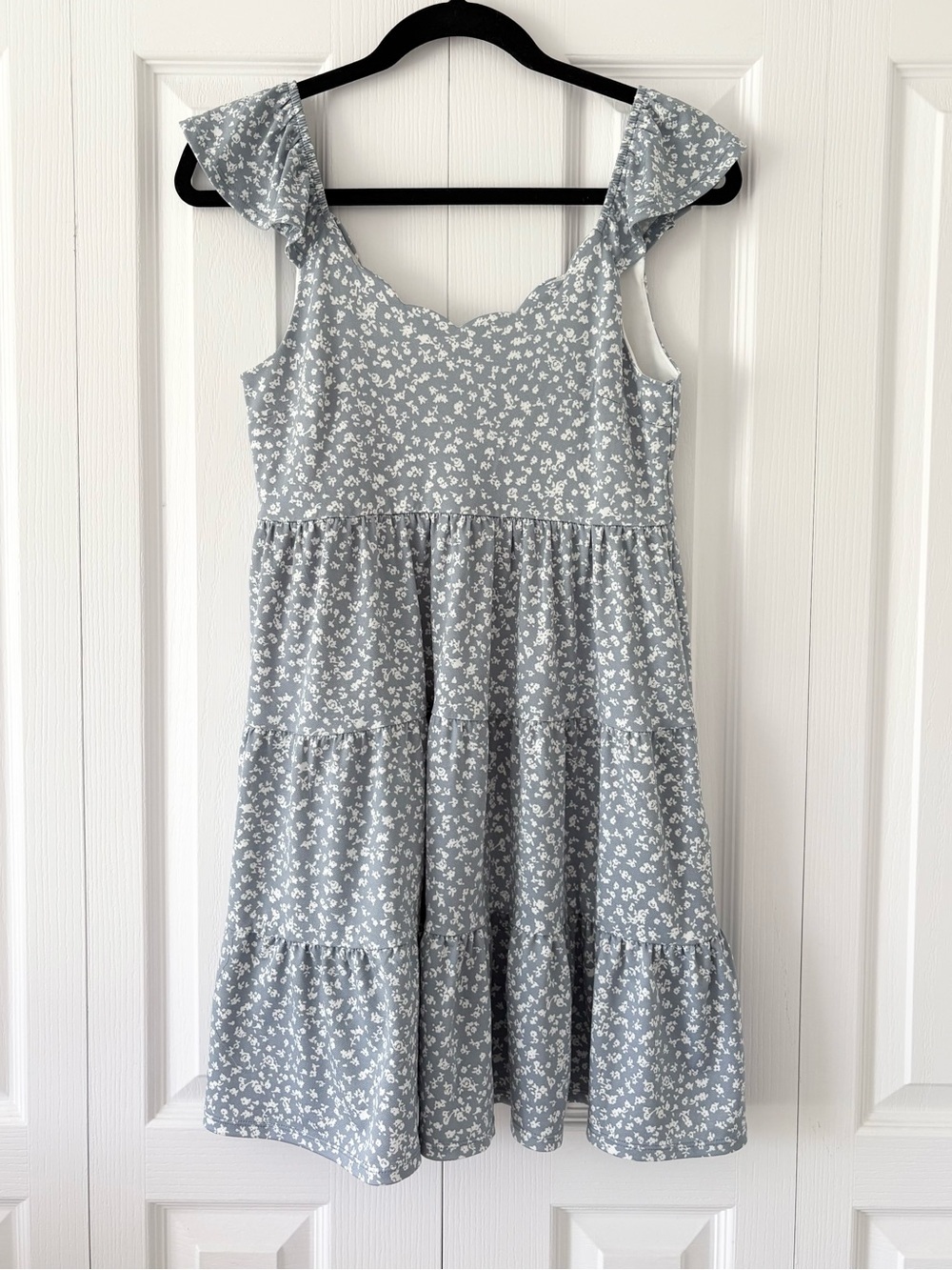 Monteau Los Angeles Blue Floral Mini Dress